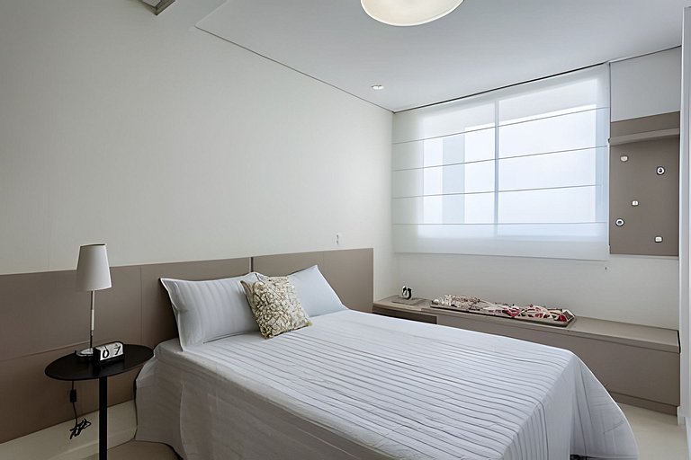 2201 Apartamento decorado no Centro